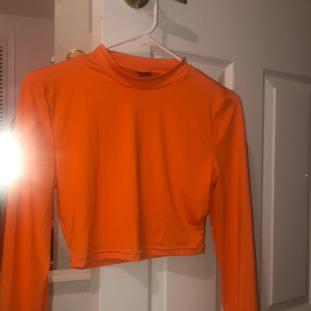 Shein never worn orange crop top. SIZE SMALL